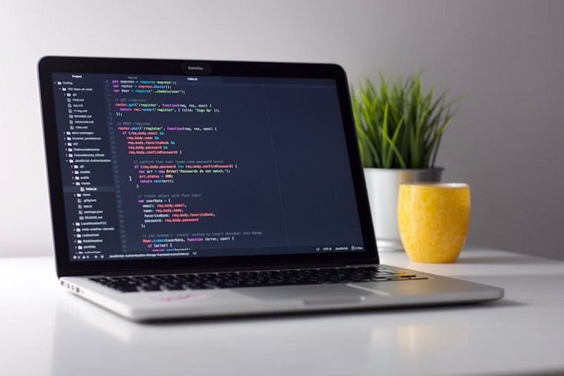 Headless CMS vs Traditional CMS: Mana yang Lebih Cocok untuk Website?